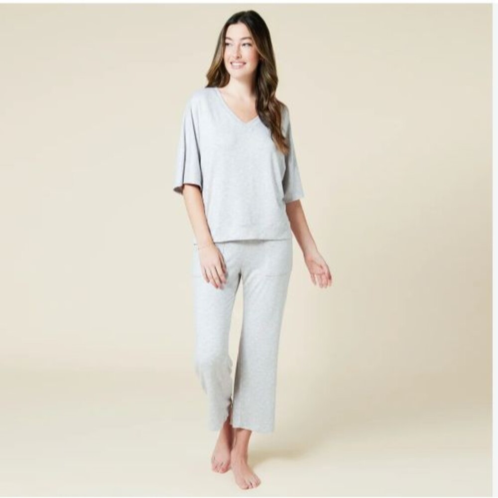 SOFTIES Dream Relaxed V-Neck Capri Lounge Set Heather Grey Pajamas Womens XS NWT